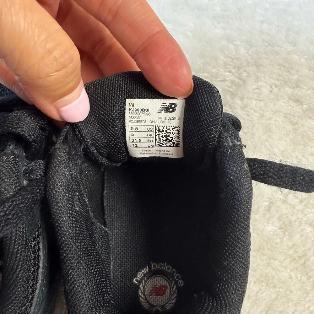 New Balance 990v4 Black Baby Sneakers Size 5.5